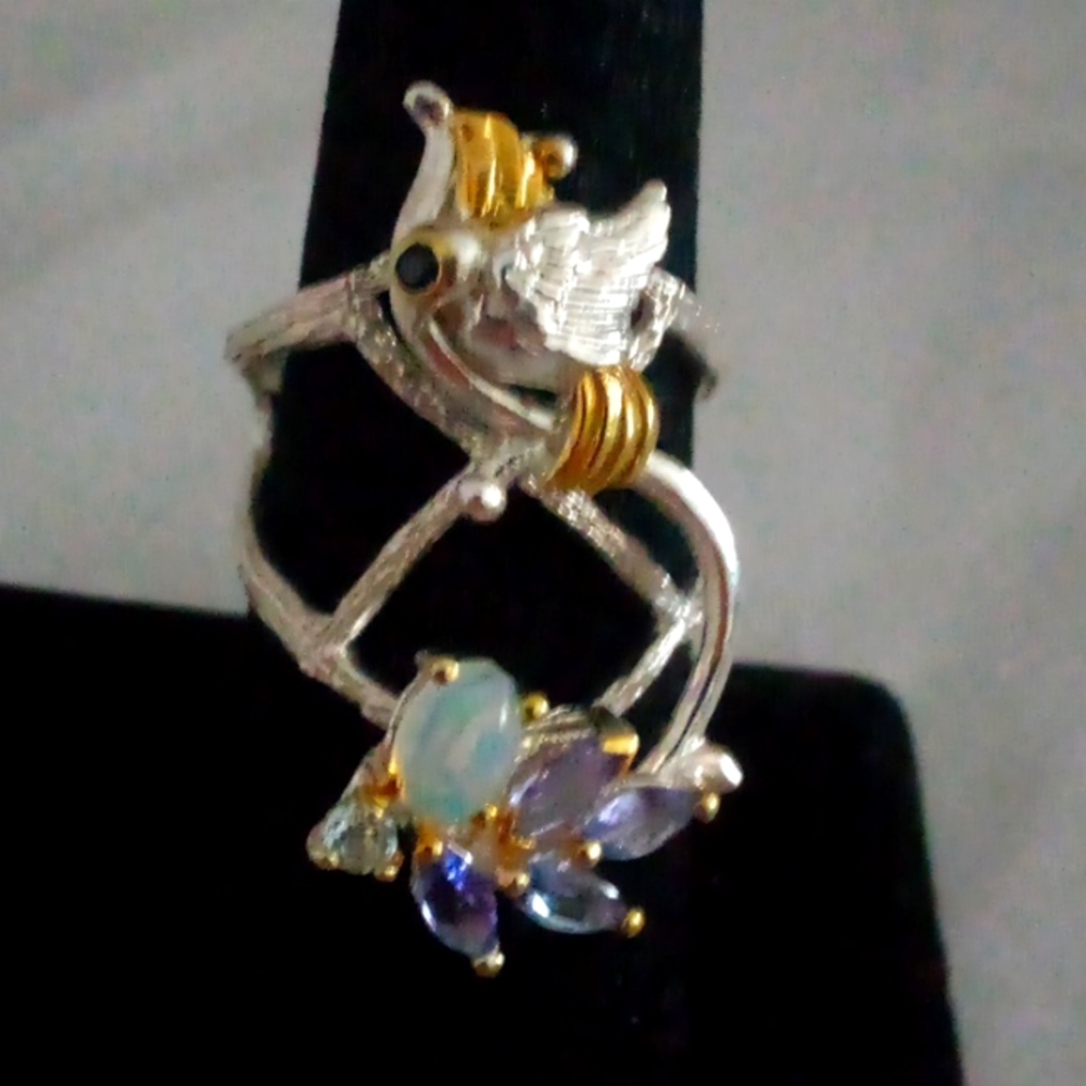 BEAUTIFUL NATURAL ETHIOPIAN OPAL DRESS RING  SIZE 7